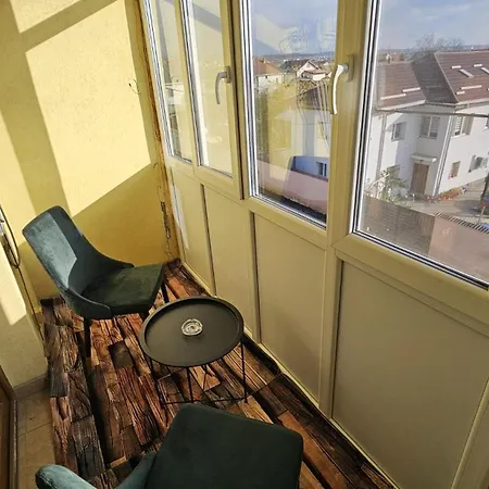 Mansarda Deluxe 90 M2 Apartment