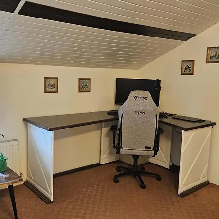 Mansarda Deluxe 90 M2 Appartamento Craiova