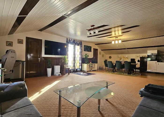 Apartman Mansarda Deluxe 90 M2 Craiova