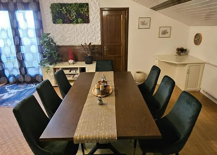 Apartment Mansarda Deluxe 90 M2