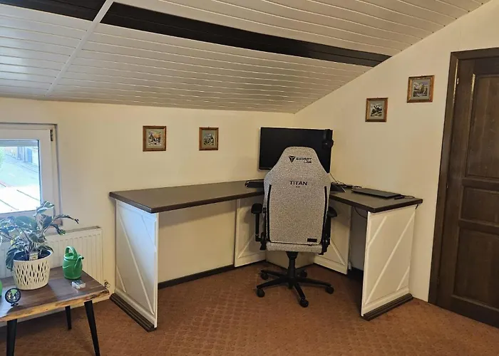 Mansarda Deluxe 90 M2 Apartment Craiova